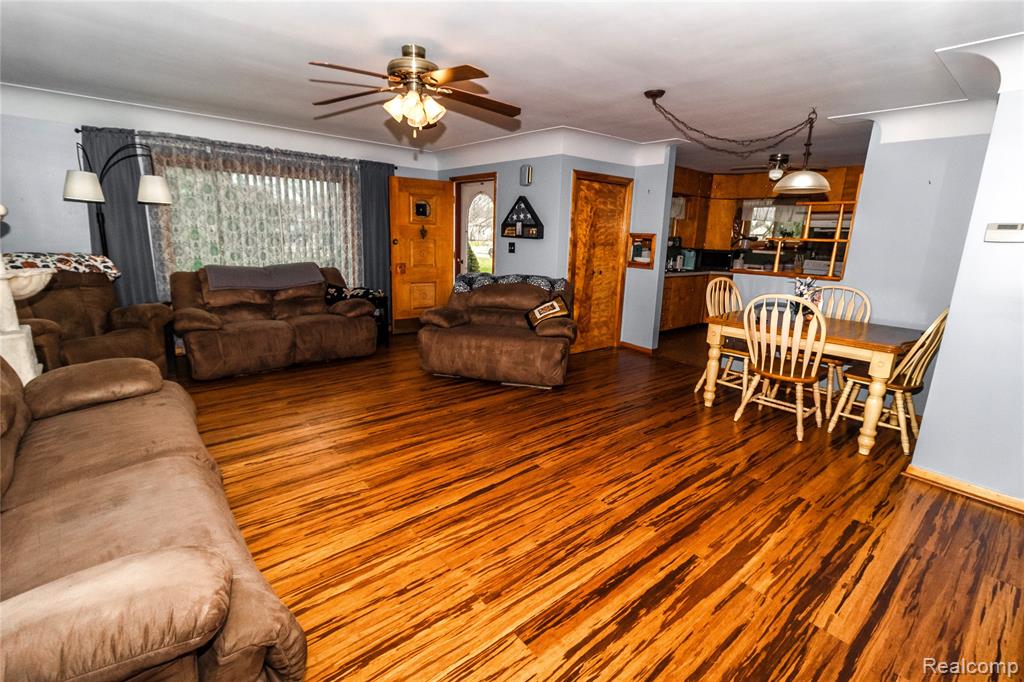 1334 Peppermill Road Lapeer, MI 48446 - Photo 8 of 38 Gallery Image 8