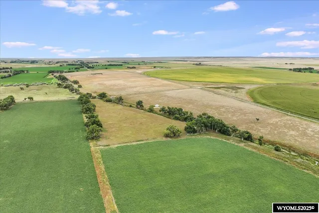 $250,000 | 275 South F Road, Morrill, NE 69358