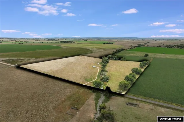 $250,000 | 275 South F Road, Morrill, NE 69358