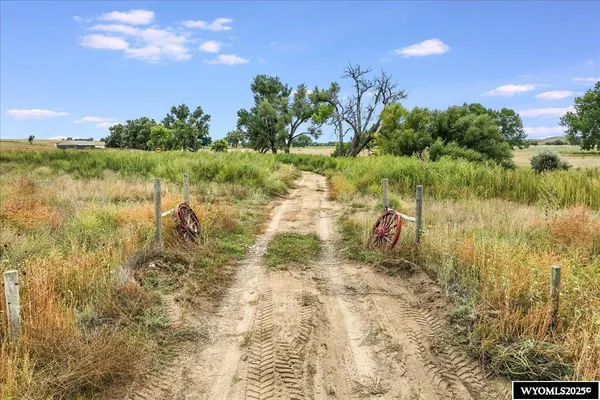 $250,000 | 275 South F Road, Morrill, NE 69358