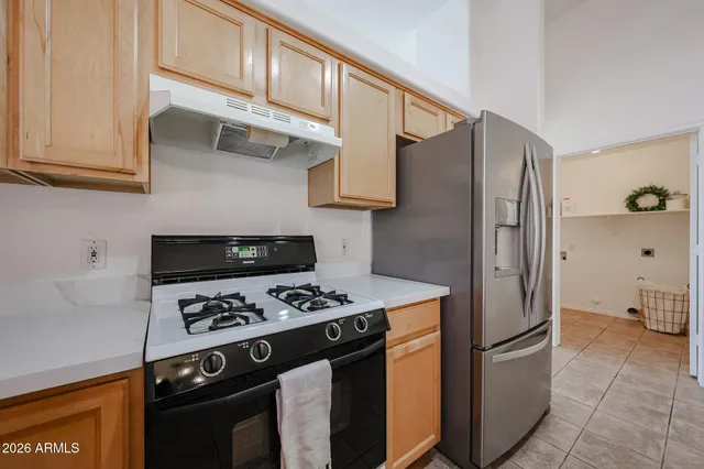 $557,999 | 922 East Blackhawk Drive, Phoenix, AZ 85024