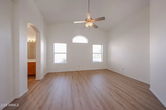 $557,999 | 922 East Blackhawk Drive, Phoenix, AZ 85024