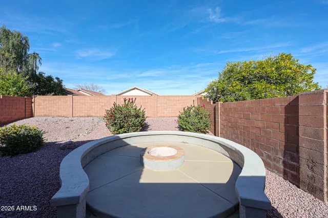 $557,999 | 922 East Blackhawk Drive, Phoenix, AZ 85024