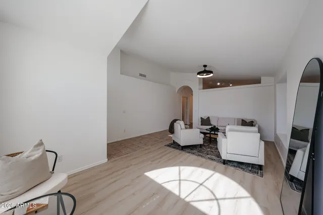 $557,999 | 922 East Blackhawk Drive, Phoenix, AZ 85024