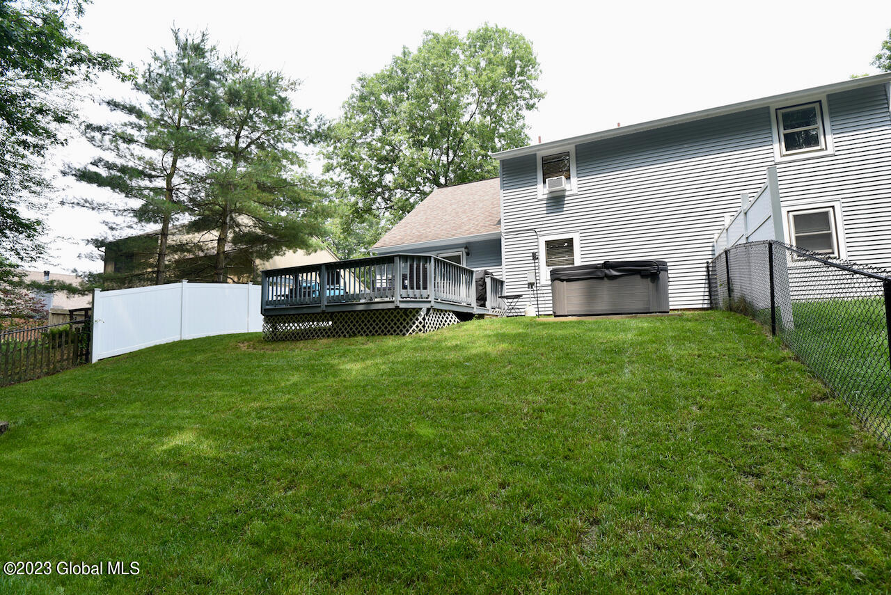 230 Thimbleberry Road Malta, NY 12020 - Photo 31 of 35 35