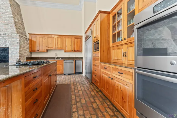 $1,145,000 | 20355 Greenwell Springs Road, Greenwell Springs, LA 70739