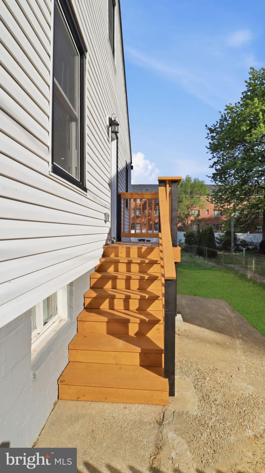 5633 Jamestown Road Hyattsville, MD 20782 - Photo 41 of 47 Charming steps to a welcoming home.