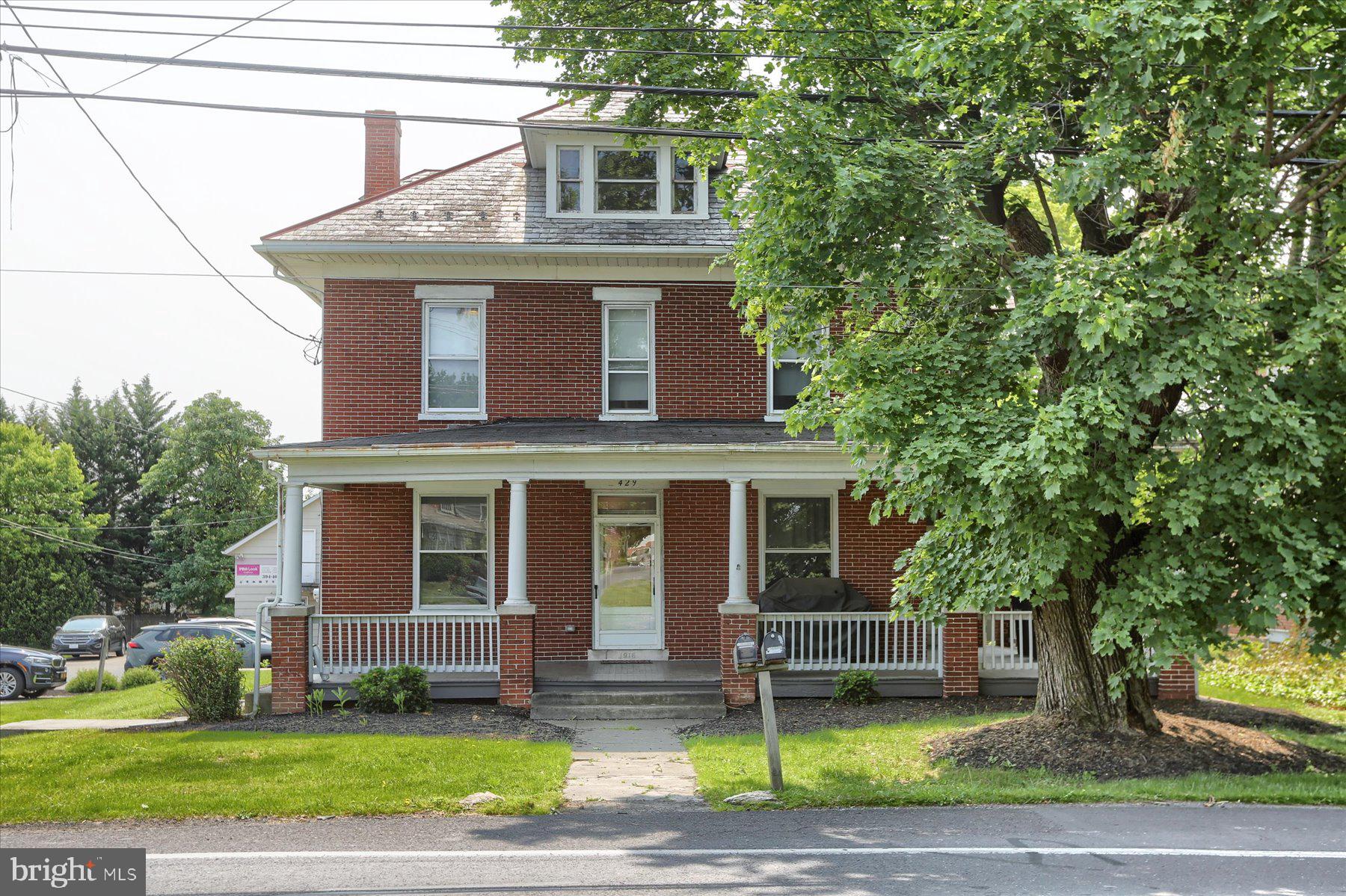 429 Rohrerstown Road Lancaster, PA 17603 - Photo 4 of 79 Gallery Image 4
