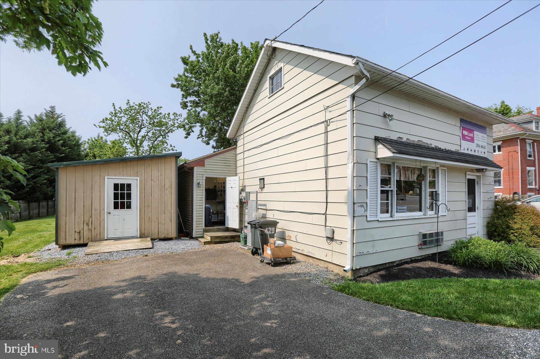 429 Rohrerstown Road Lancaster, PA 17603 - Photo 47 of 79 Gallery Image 47