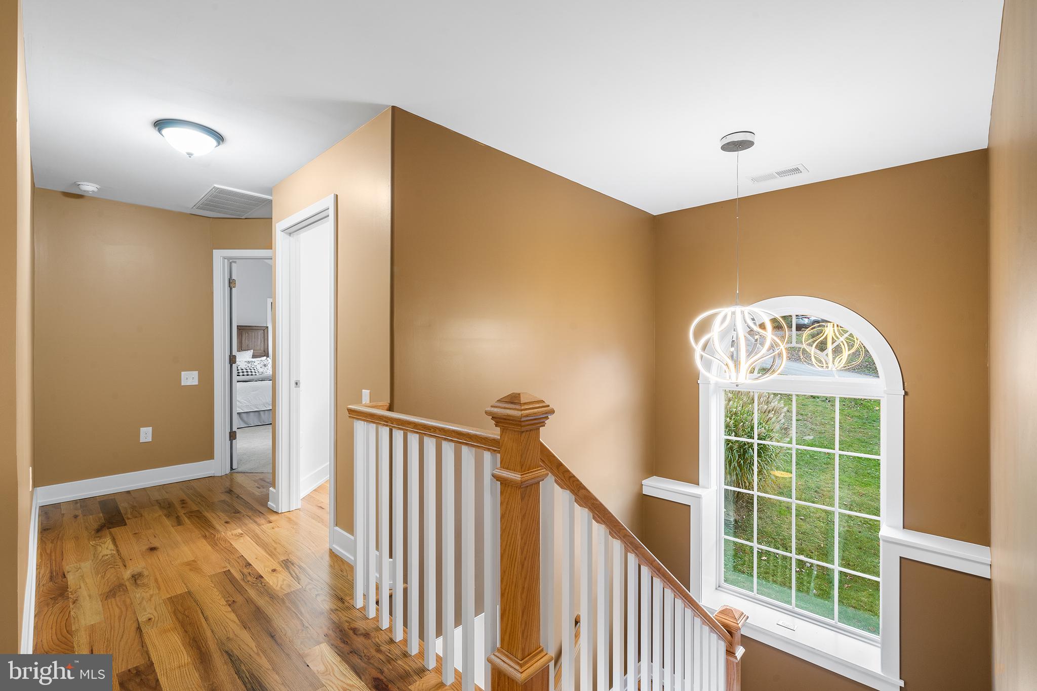 456 General Washington Road Wayne, PA 19087 - Photo 20 of 47 Second Floor Landing