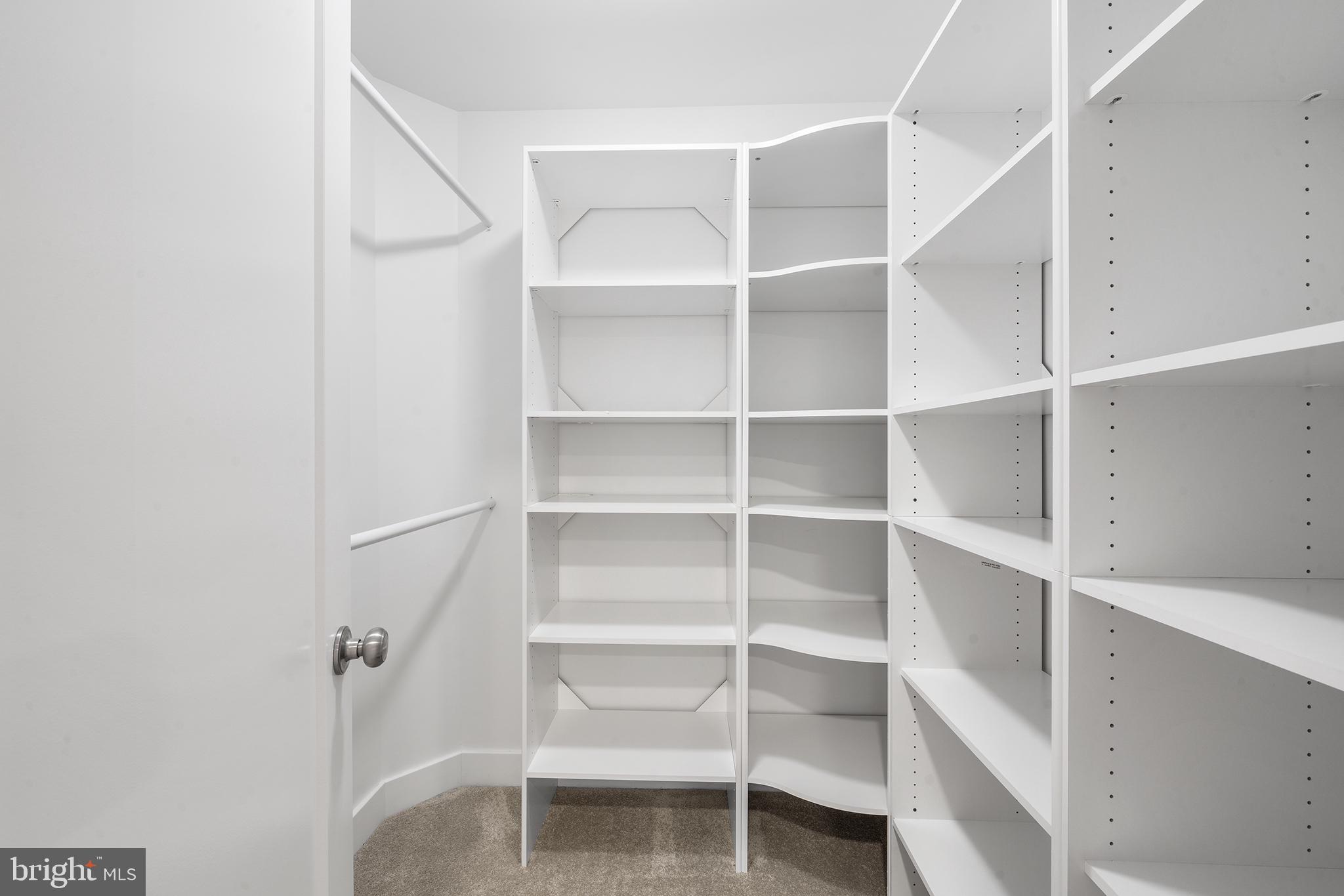 456 General Washington Road Wayne, PA 19087 - Photo 35 of 47 En-suite closet