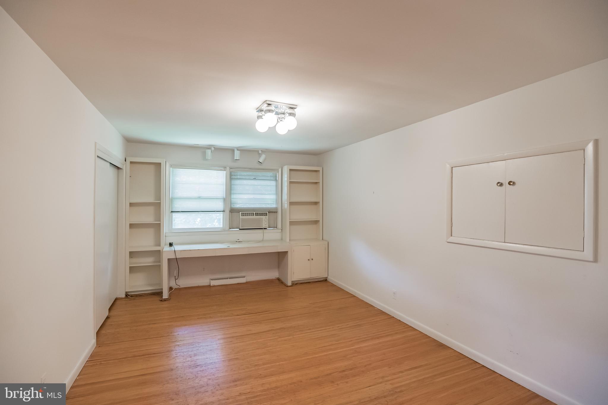 1427 Autumn Road Jenkintown, PA 19046 - Photo 27 of 36 Bedroom #2