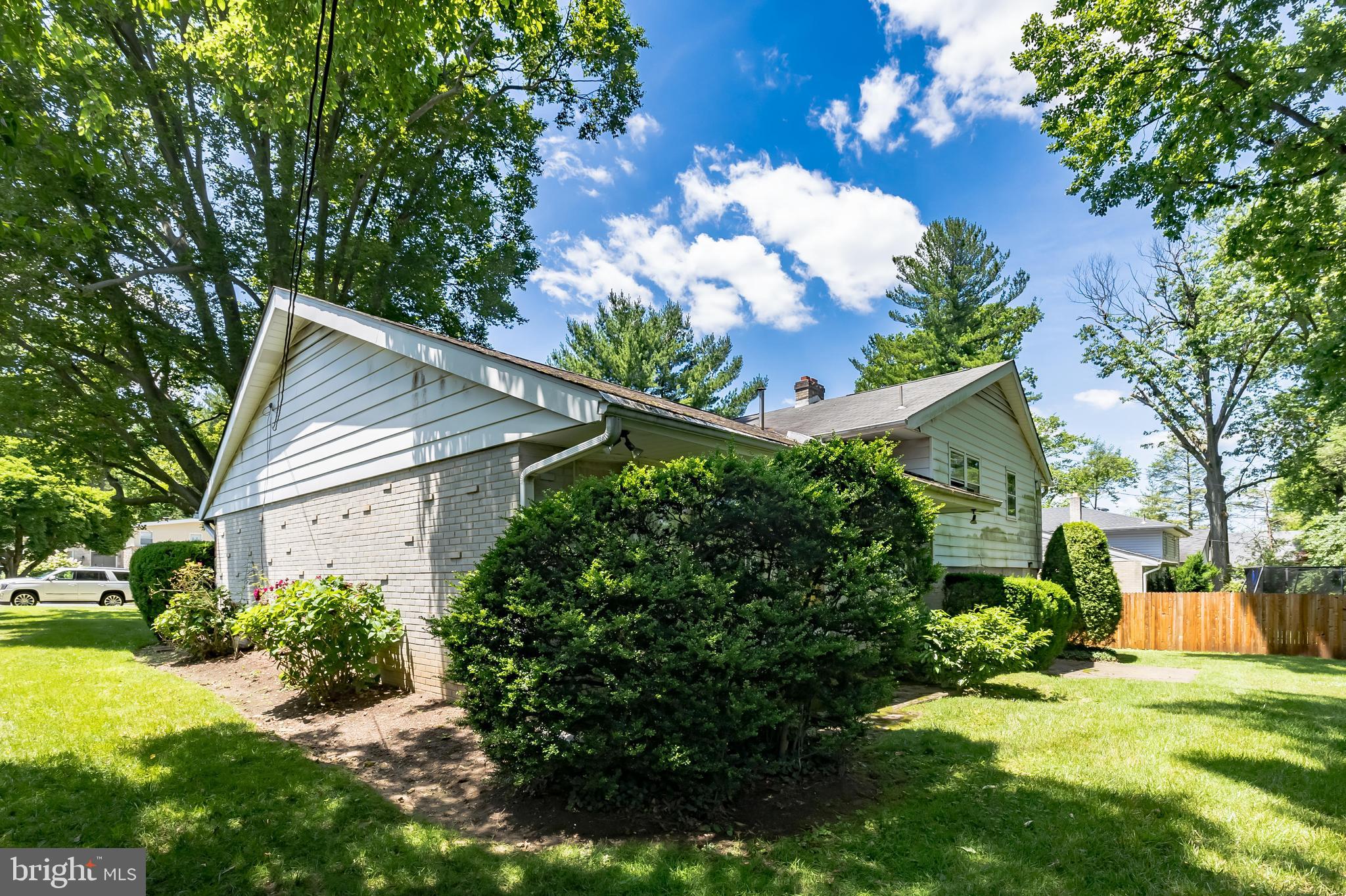 1427 Autumn Road Jenkintown, PA 19046 - Photo 35 of 36 Exterior back
