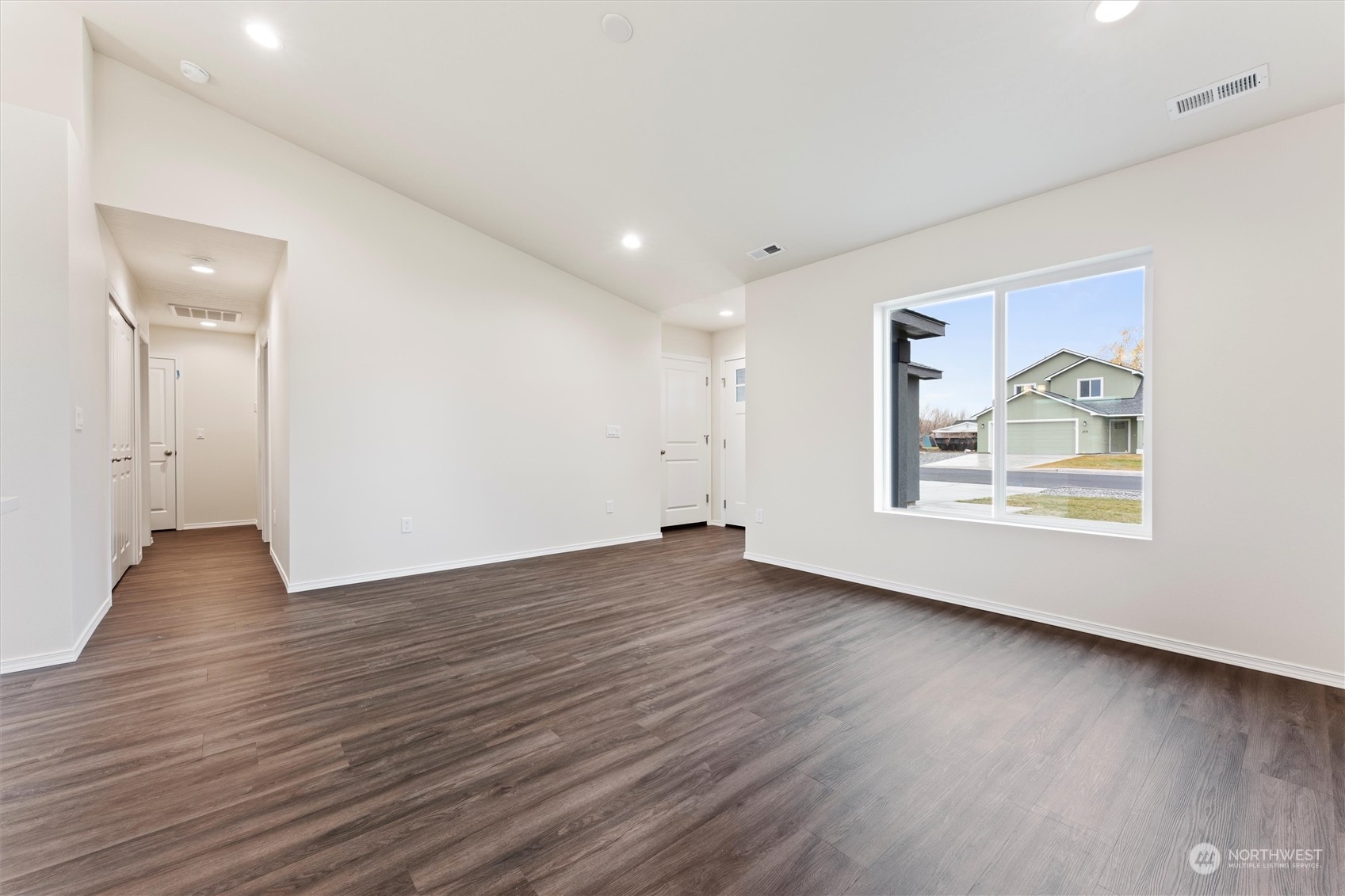 206 Rattray Drive Mattawa, WA 99349 - Photo 2 of 24 Gallery Image 2