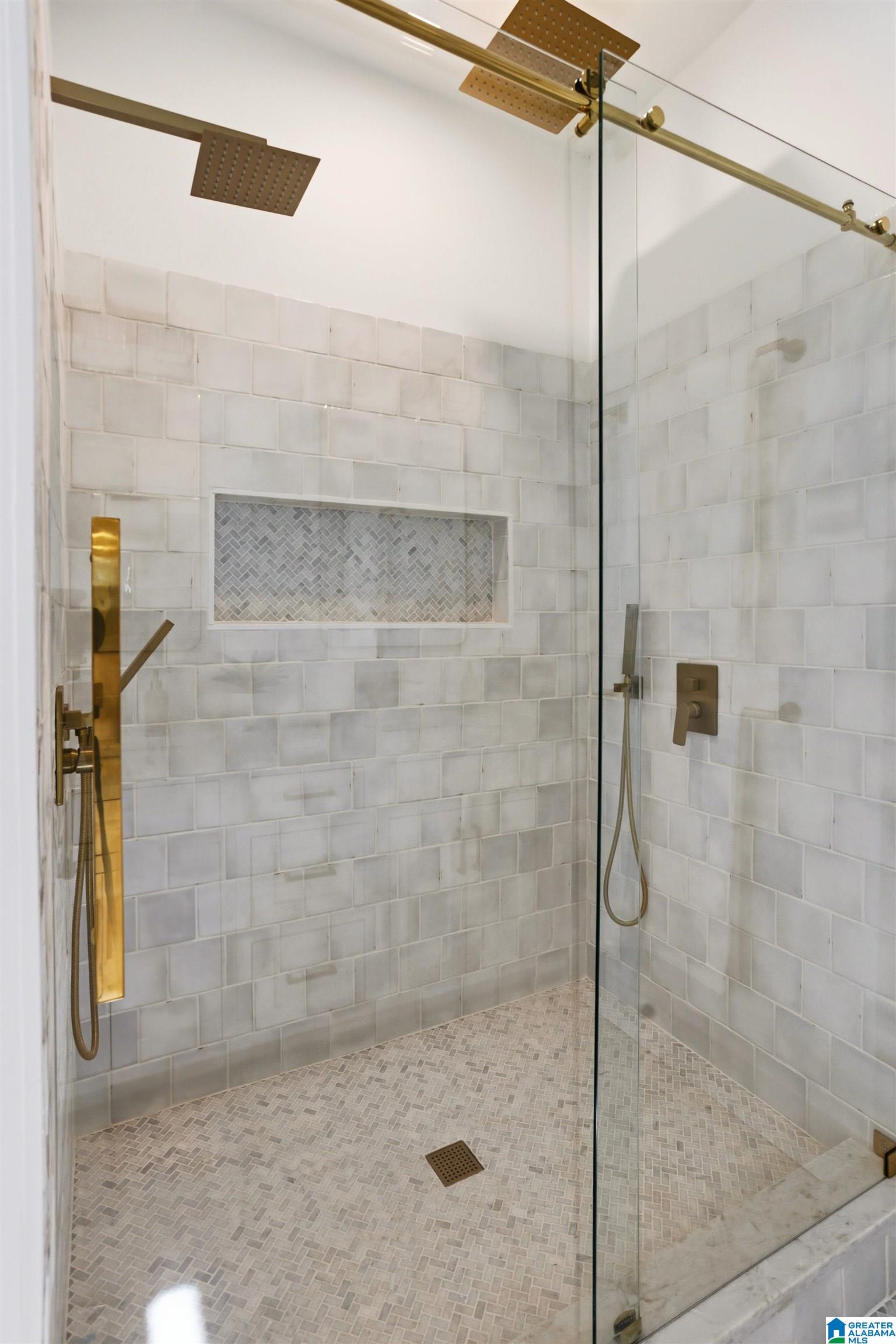 2325 Huntington Ridge Road Homewood, AL 35226 - Photo 27 of 66 Gallery Image 27