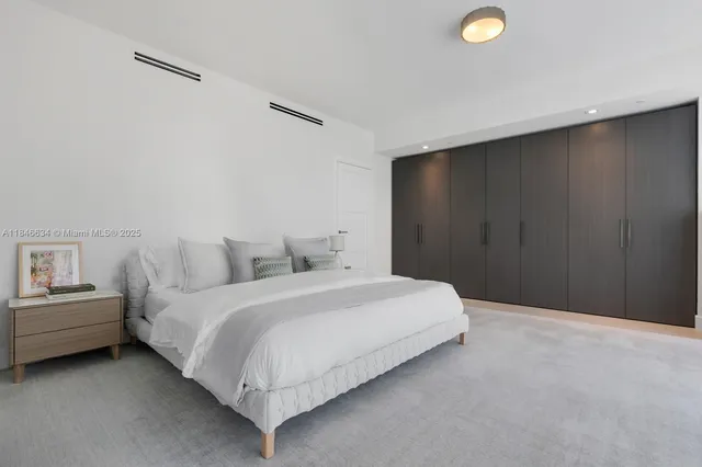 a view of walk in closet