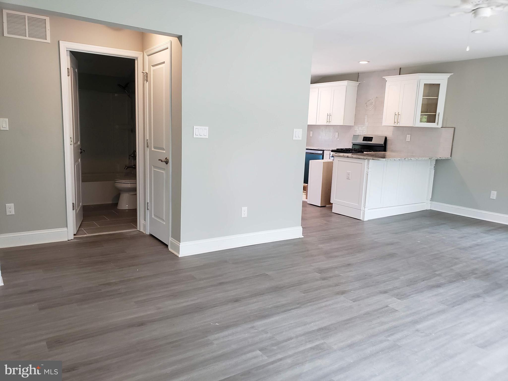 146 Tylers Lake Road Sewell, NJ 08080 - Photo 6 of 17 Gallery Image 6
