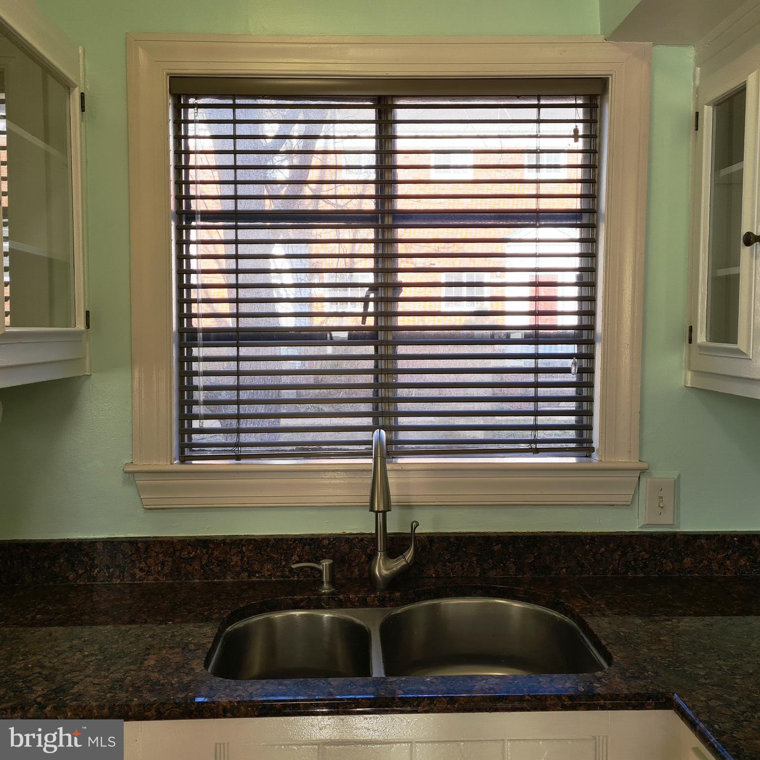 3215 Gunston Road, Unit 108 Alexandria, VA 22302 - Photo 11 of 55