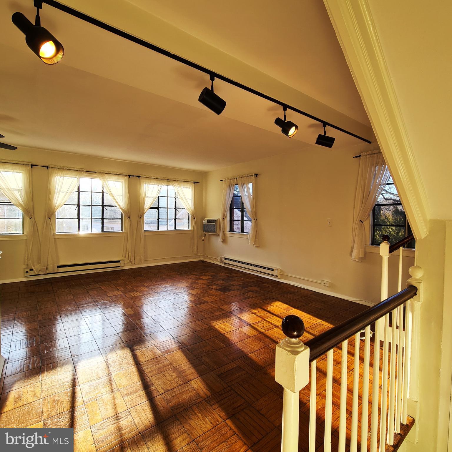 3215 Gunston Road, Unit 108 Alexandria, VA 22302 - Photo 12 of 55