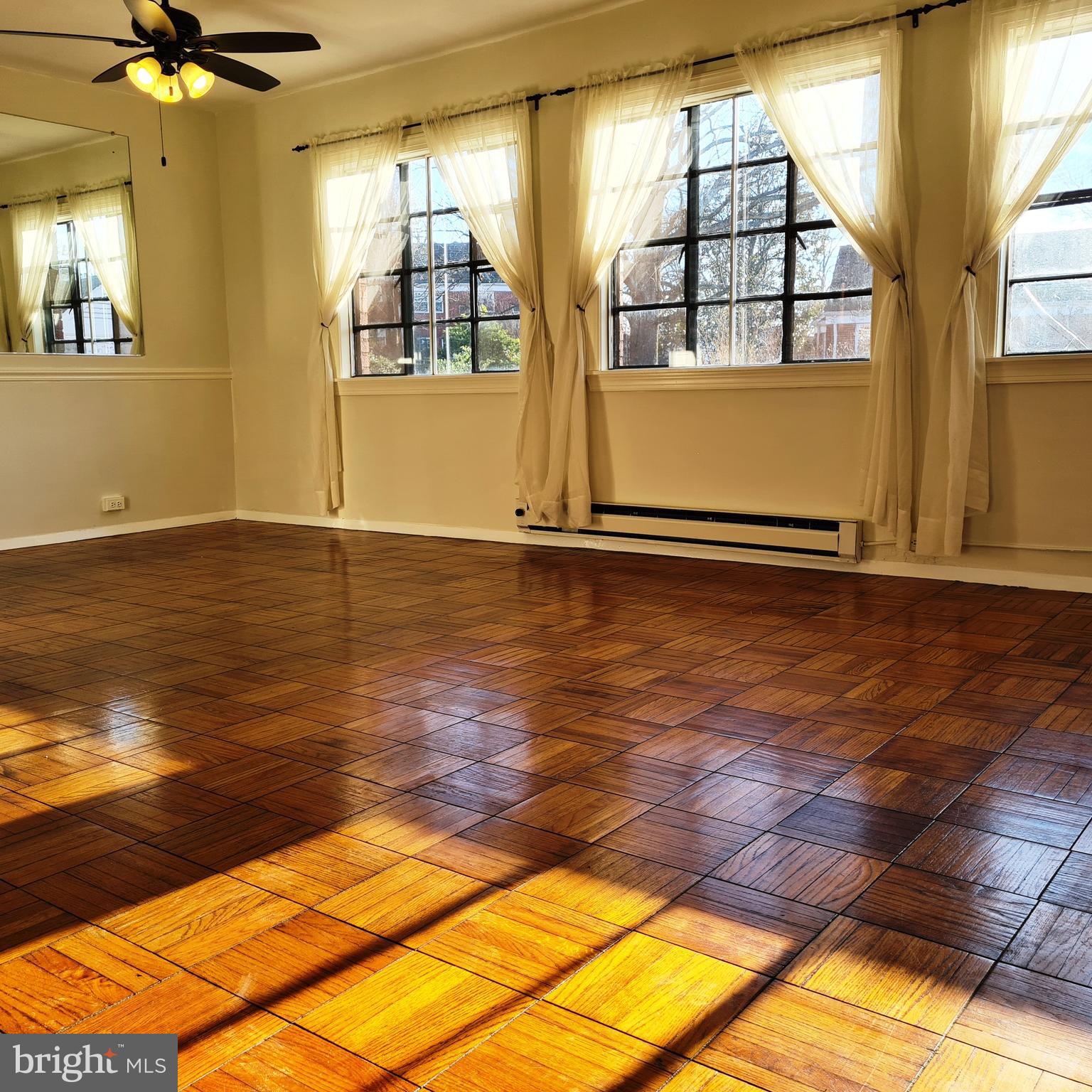 3215 Gunston Road, Unit 108 Alexandria, VA 22302 - Photo 17 of 55
