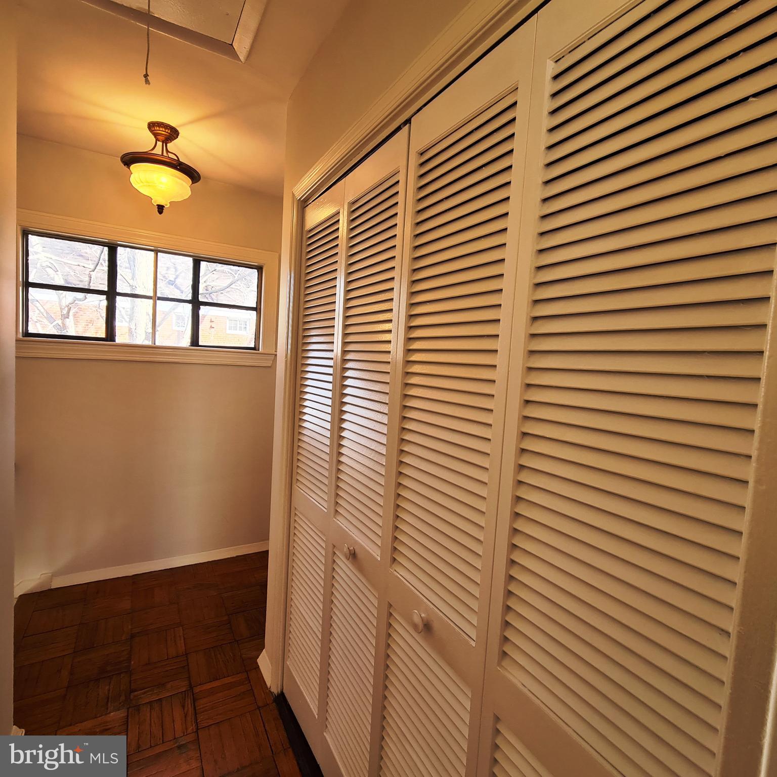 3215 Gunston Road, Unit 108 Alexandria, VA 22302 - Photo 23 of 55