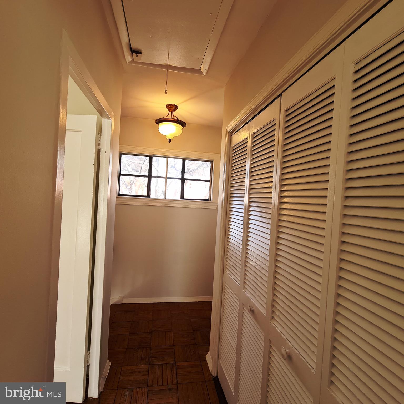 3215 Gunston Road, Unit 108 Alexandria, VA 22302 - Photo 39 of 55