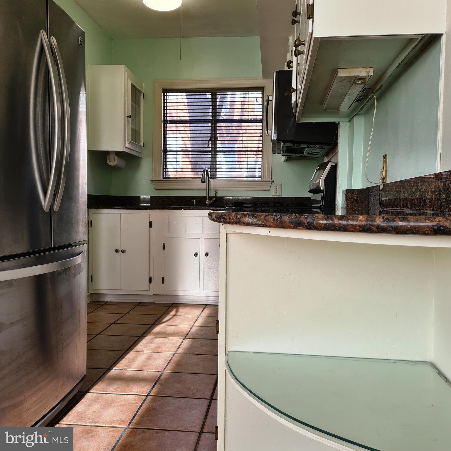3215 Gunston Road, Unit 108 Alexandria, VA 22302 - Photo 8 of 55