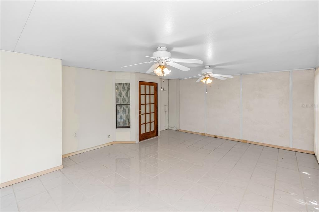 5412 Rutland Court Orlando, FL 32812 - Photo 10 of 23