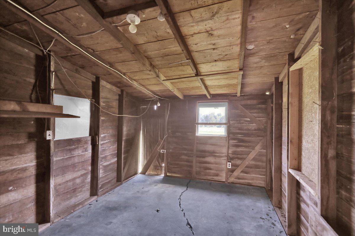 2305 Hill Road Perkiomenville, PA 18074 - Photo 24 of 43 Gallery Image 24