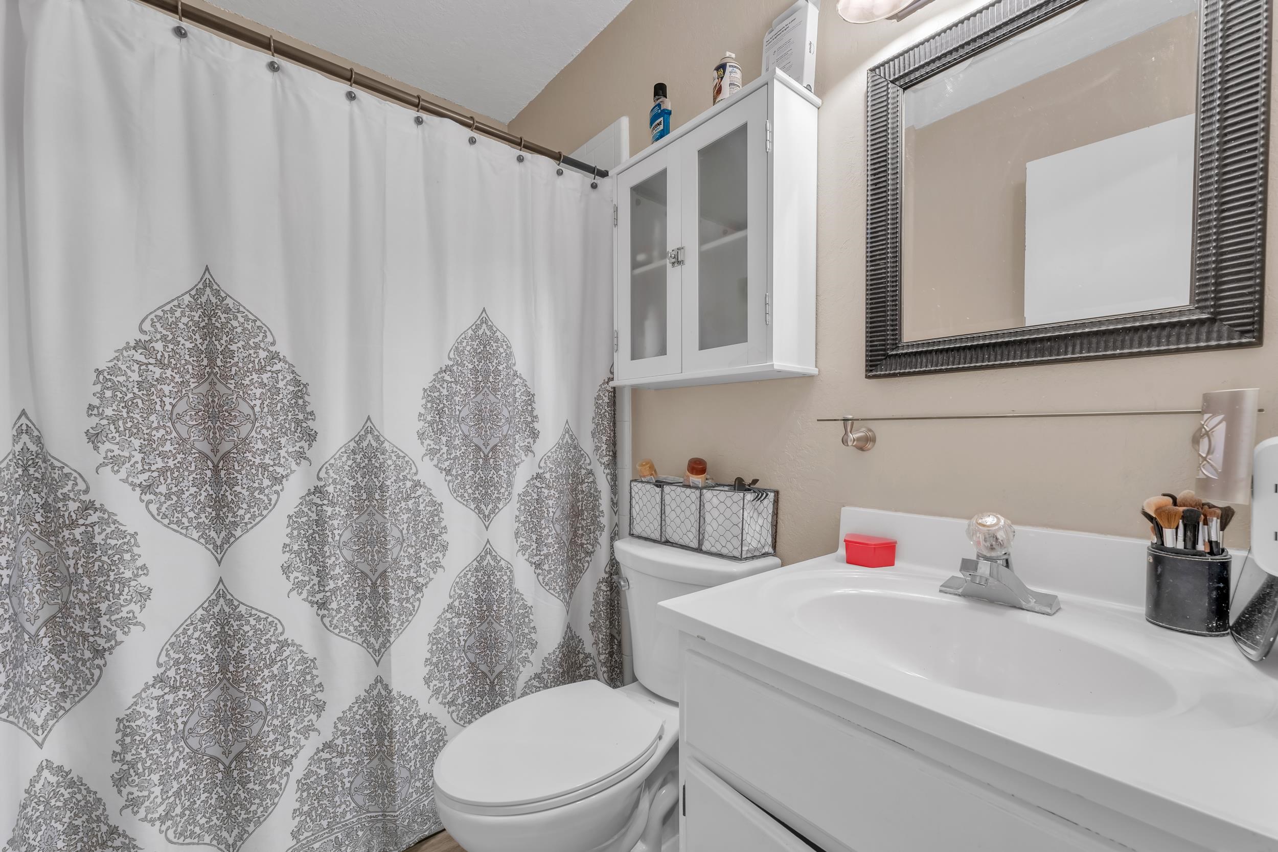 108 Paige Circle Daphne, AL 36526 - Photo 12 of 22 Bathroom