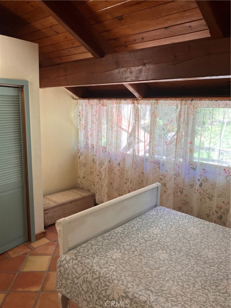 23228 Brookside Road Crestline, CA 92325 - Photo 12 of 22