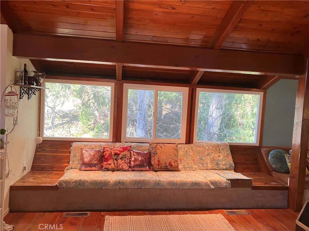 23228 Brookside Road Crestline, CA 92325 - Photo 3 of 22