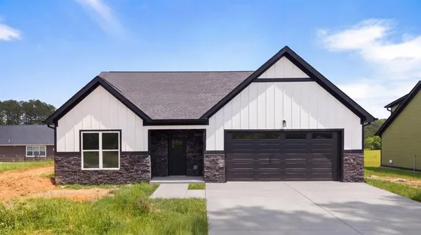 $389,900 | 358 Benton Station Road, Benton, TN 37307