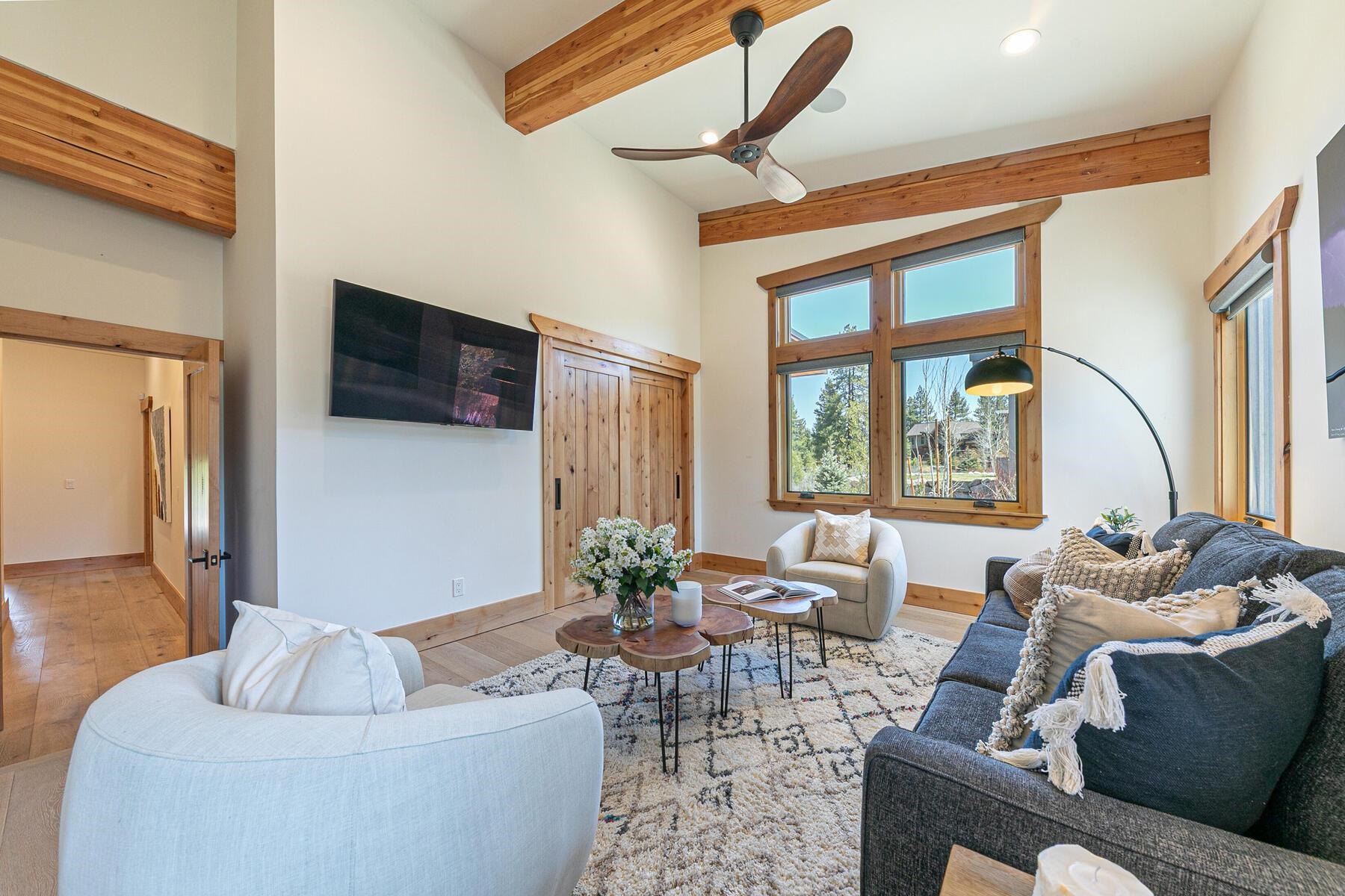 11627 Henness Road Truckee, CA 96161 - Photo 15 of 28 Gallery Image 15