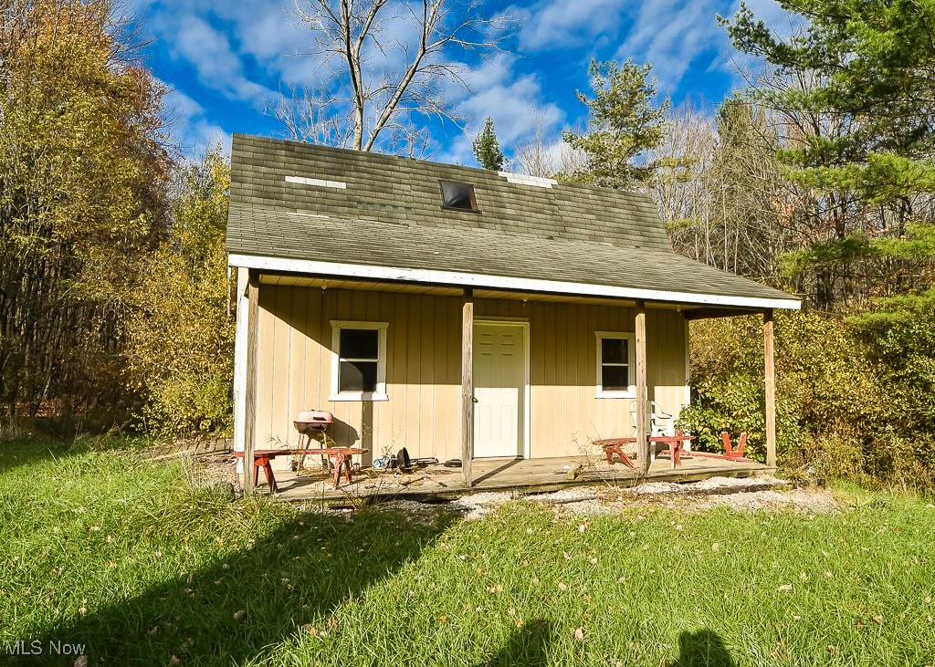 11730 Hunt Road Huntsburg, OH 44046 - Photo 10 of 27 Gallery Image 10