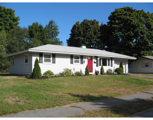 35 Alfred Road Braintree, MA 02184 - Photo 1 of 14 Gallery Image 1