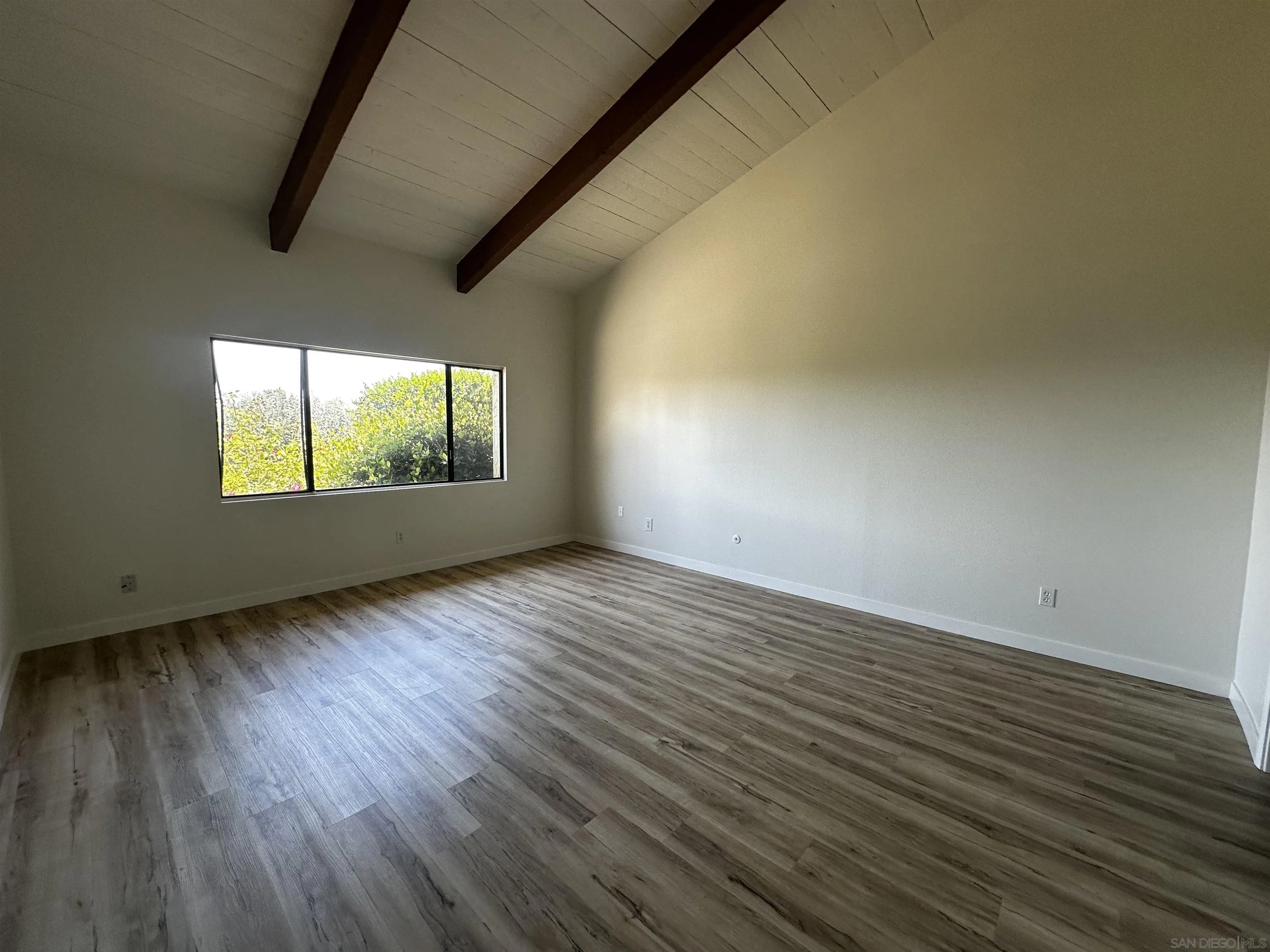 13436 The Square Poway, CA 92064 - Photo 5 of 12