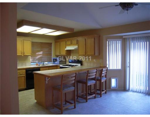 2606 Gray Fox Road Henderson, NV 89074 - Photo 10 of 13 Kitchen.