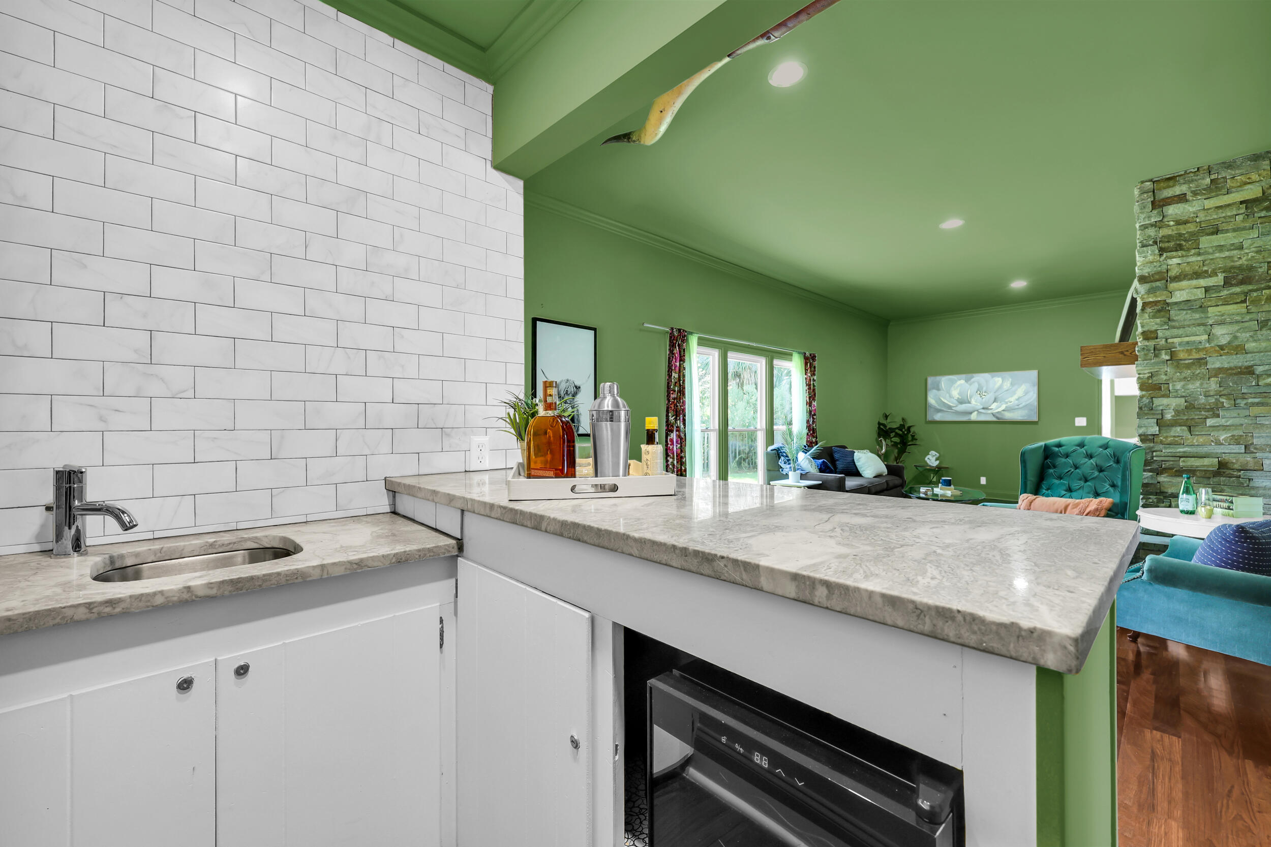 26 Rebellion Road Charleston, SC 29407 - Photo 16 of 47 Wet Bar