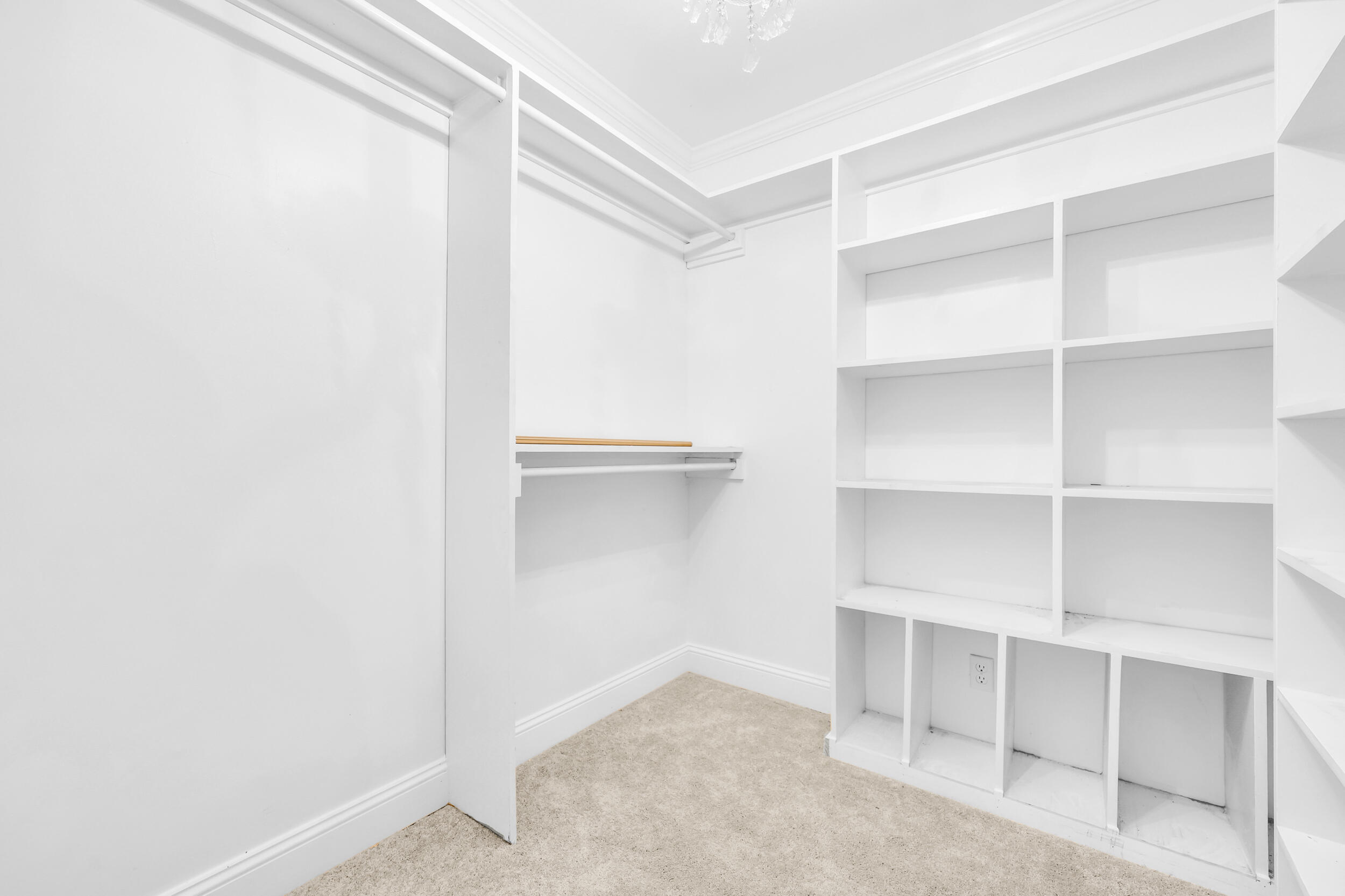 26 Rebellion Road Charleston, SC 29407 - Photo 28 of 47 Primary Walkin Closet