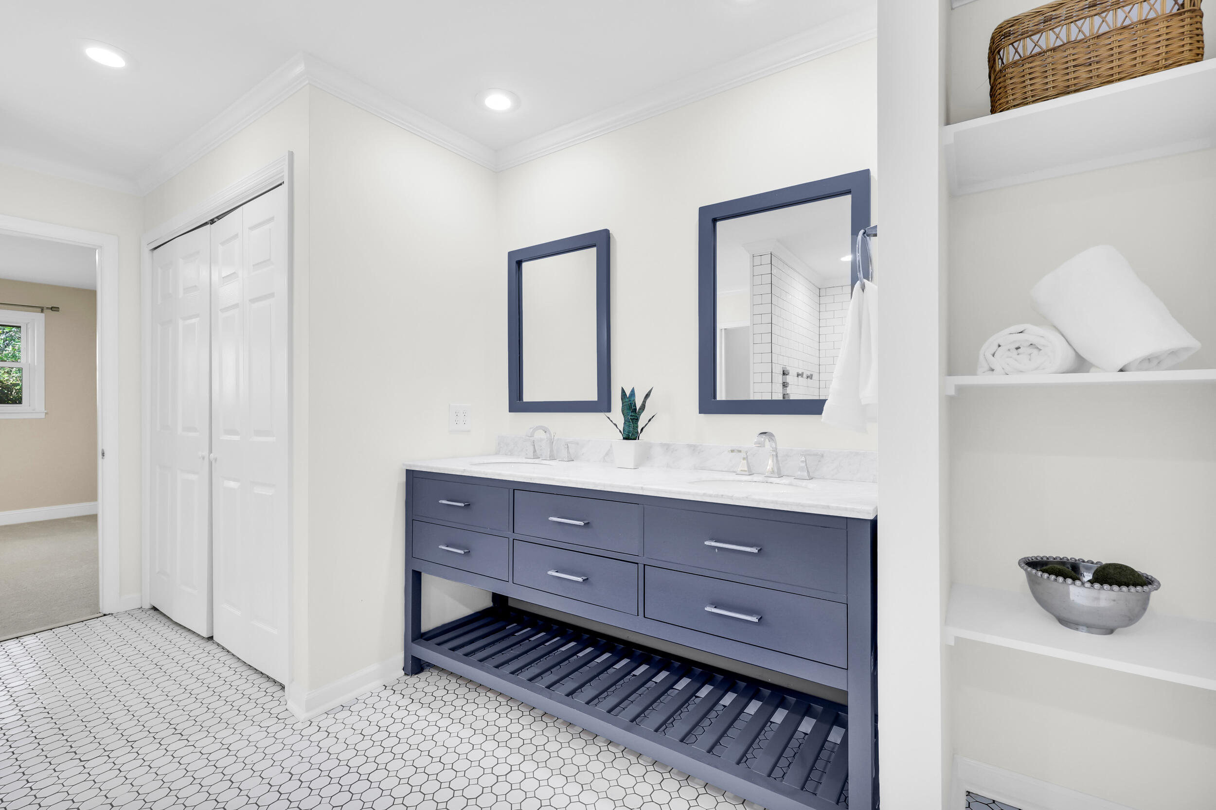 26 Rebellion Road Charleston, SC 29407 - Photo 29 of 47 Primary Bath