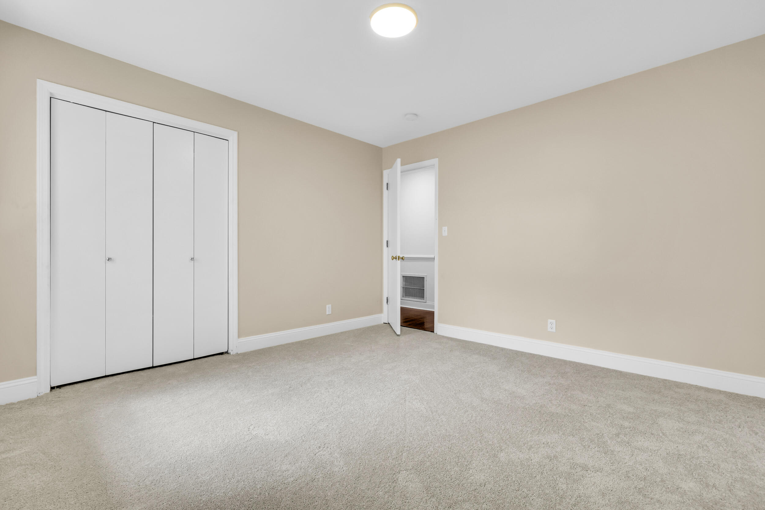 26 Rebellion Road Charleston, SC 29407 - Photo 36 of 47 Bedroom 3