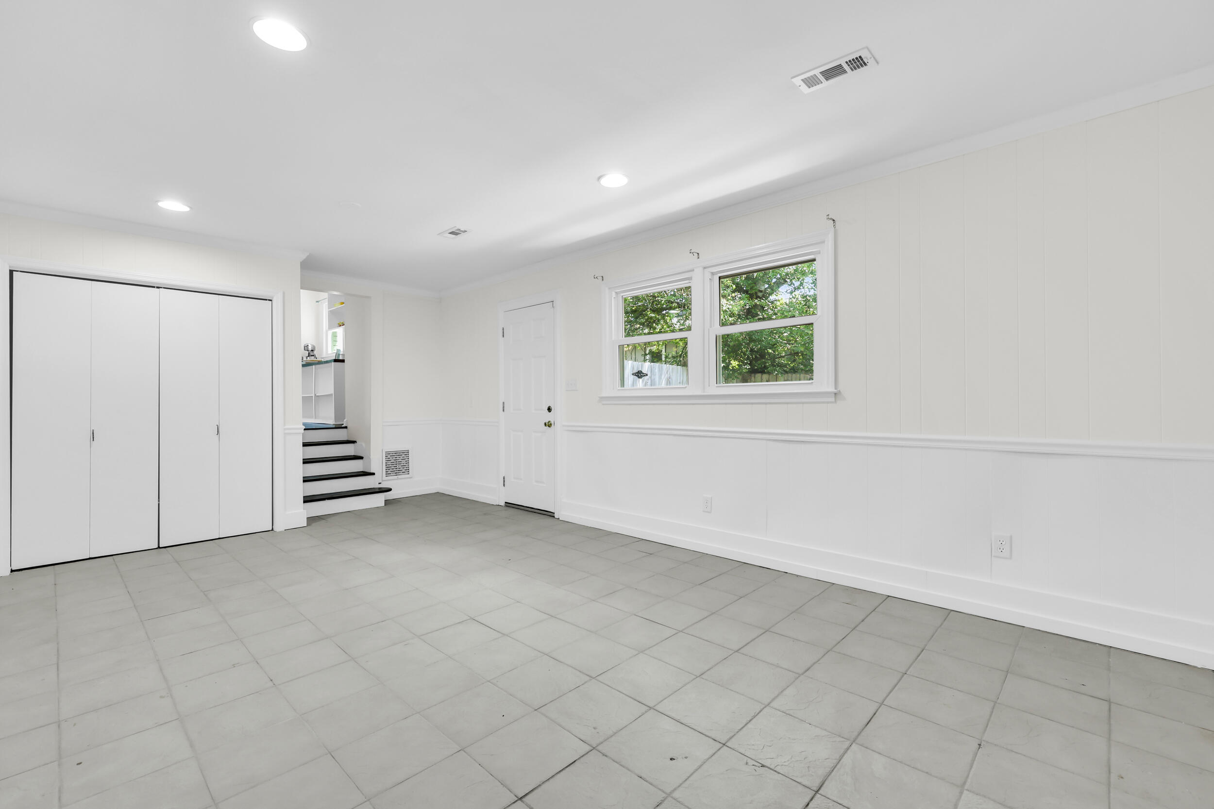 26 Rebellion Road Charleston, SC 29407 - Photo 39 of 47 Utility Room