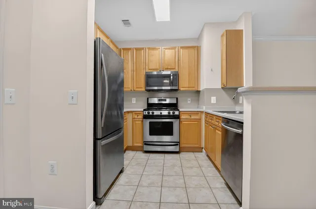 $325,000 | 9480 Virginia Center Boulevard, Unit 336, Vienna, VA 22181