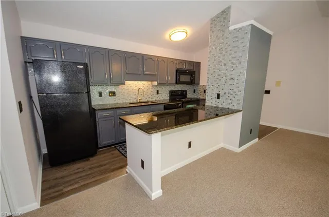 $1,350 | 3701 # 1h Cotswold Terrace, Greensboro, NC 27410