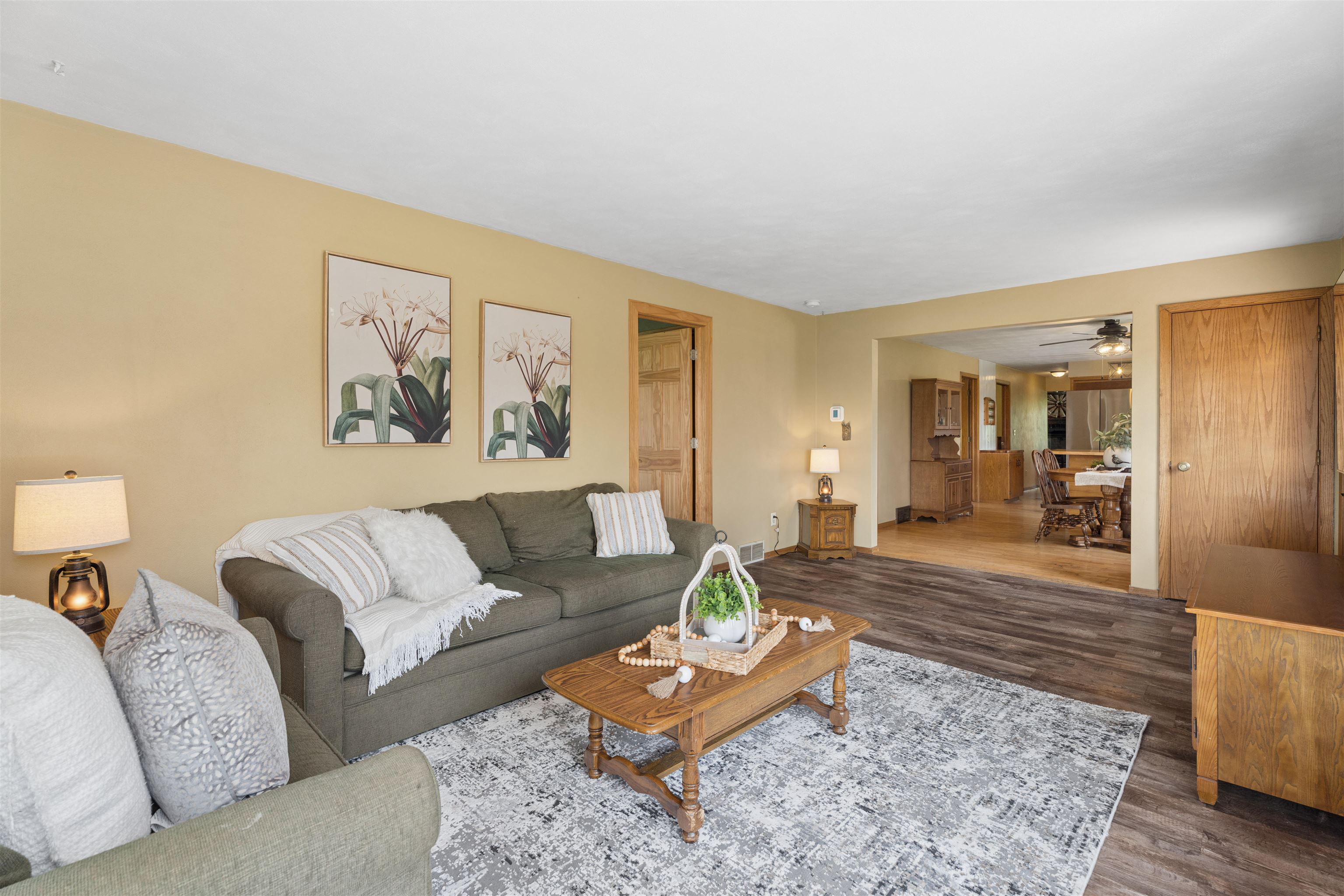 W8269 Grand View Road Hortonville, WI 54944 - Photo 3 of 39 Gallery Image 3