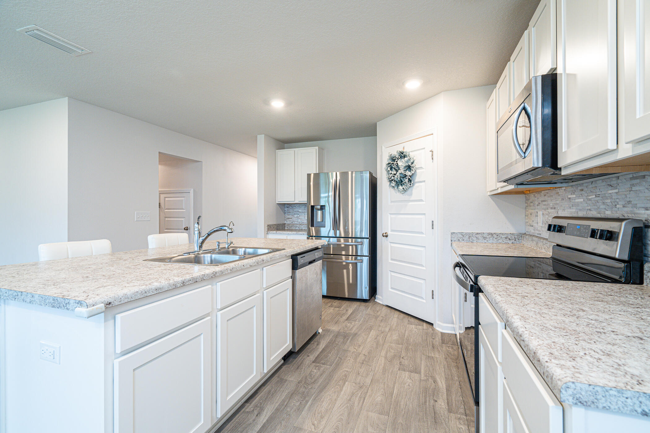 590 Earl Godwin Road Freeport, FL 32439 - Photo 11 of 50 590 Earl Goodwin-18