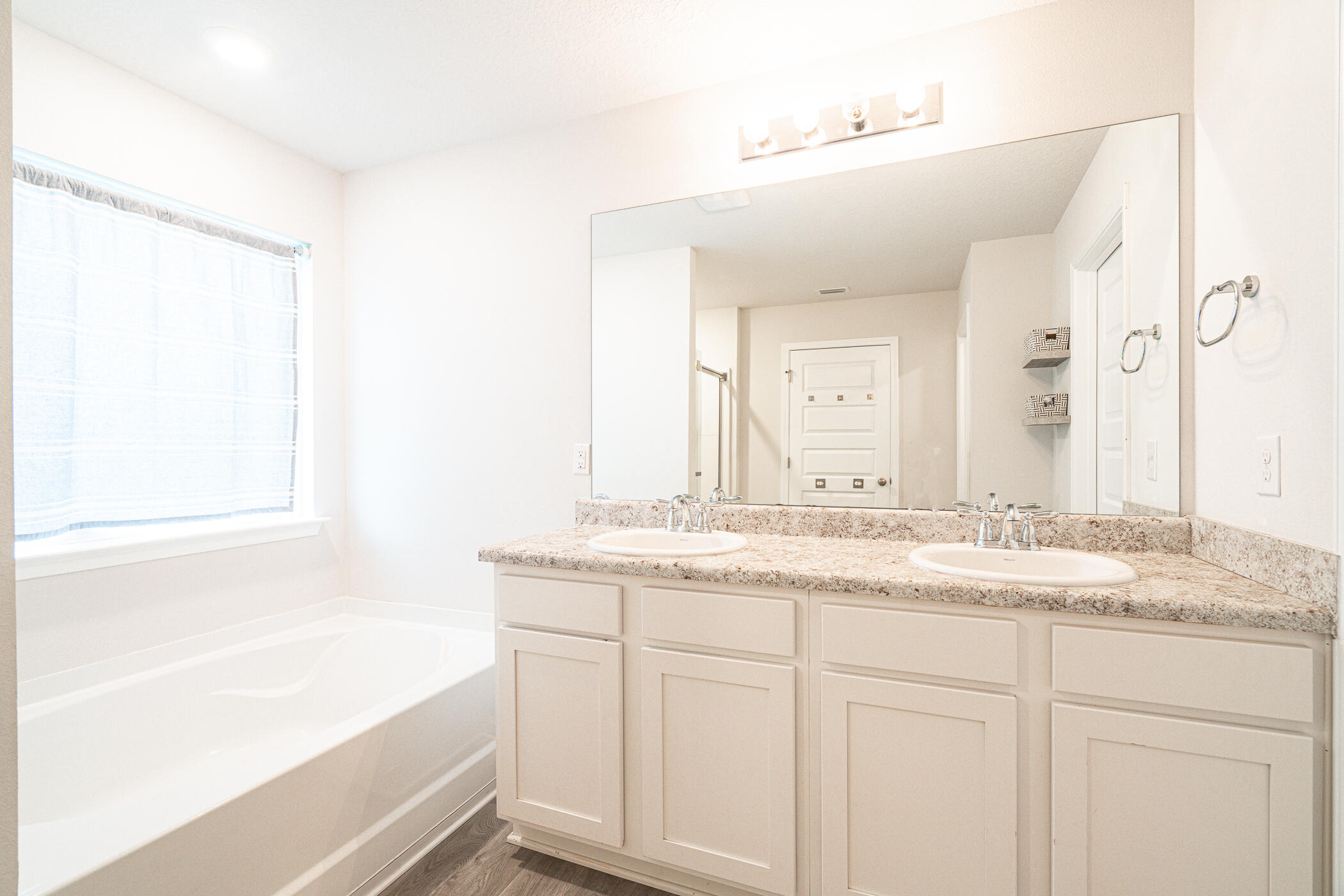 590 Earl Godwin Road Freeport, FL 32439 - Photo 26 of 50 590 Earl Goodwin-28