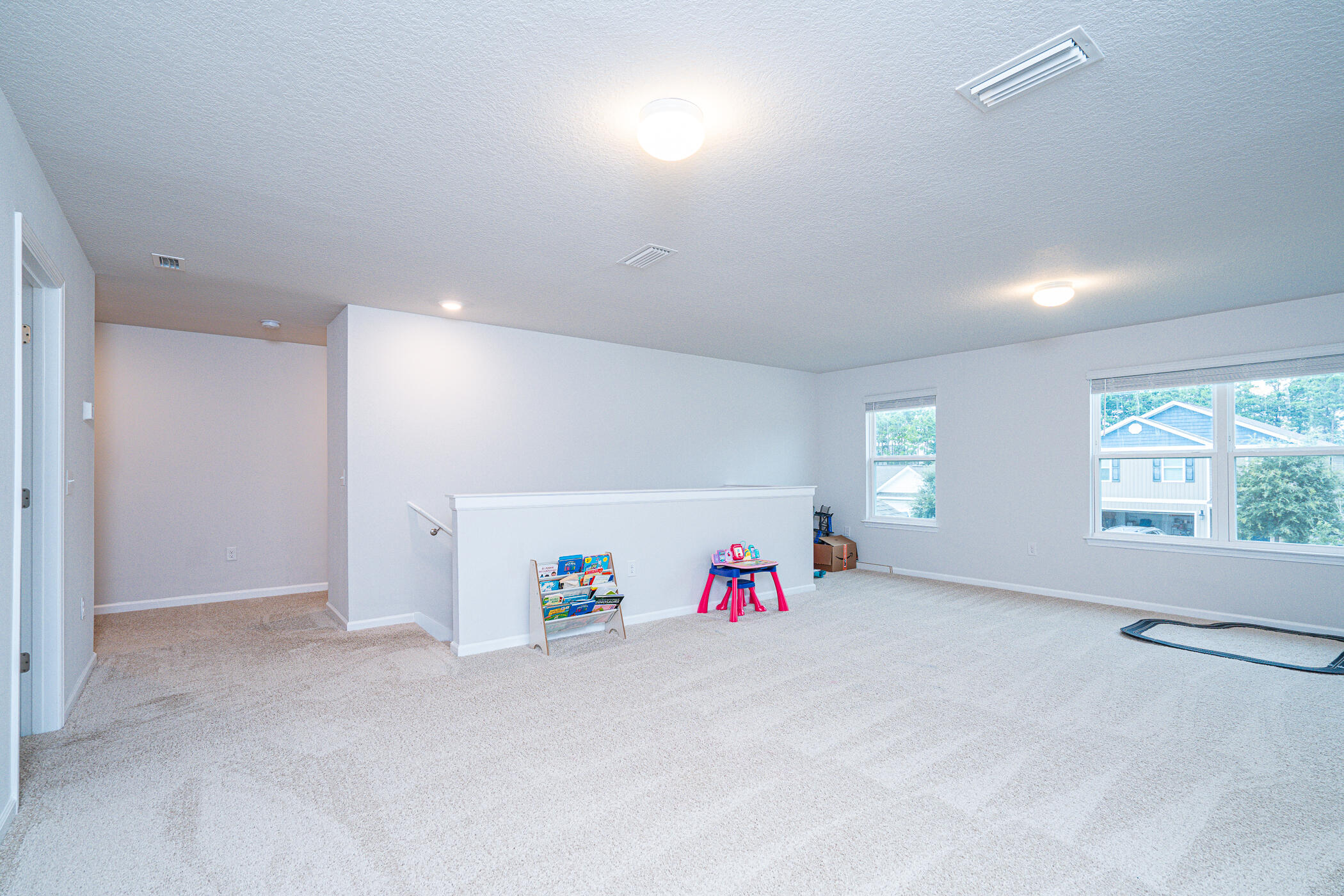590 Earl Godwin Road Freeport, FL 32439 - Photo 29 of 50 590 Earl Goodwin-31