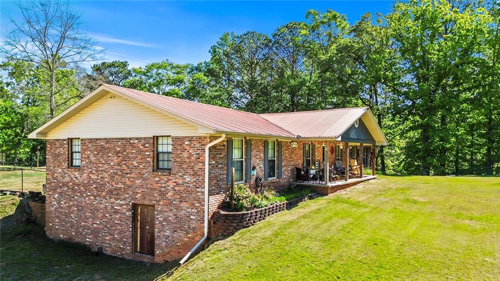 1024 Trail Street Valley, AL 36854 - Photo 1 of 37 Gallery Image 1